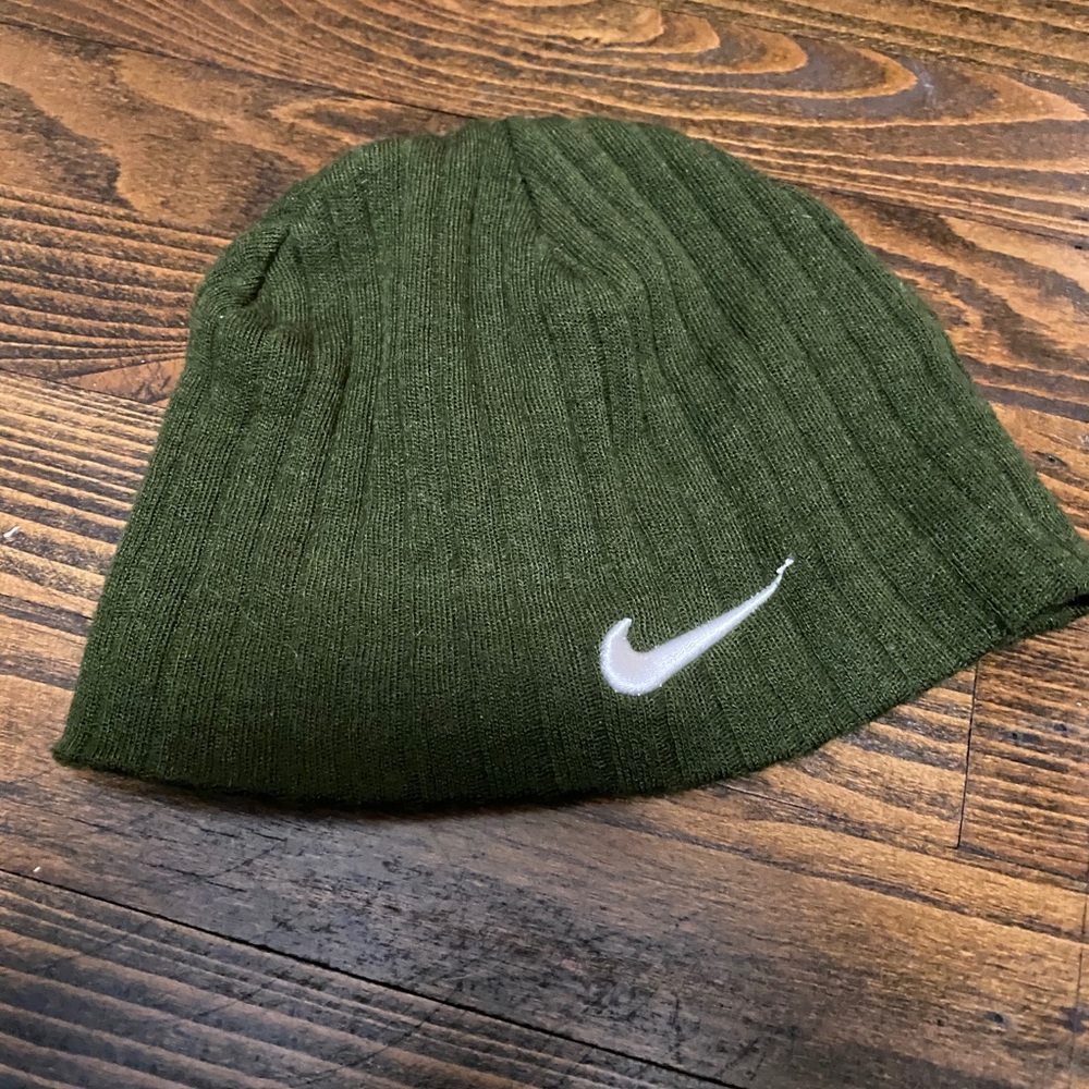 Nike kids hat